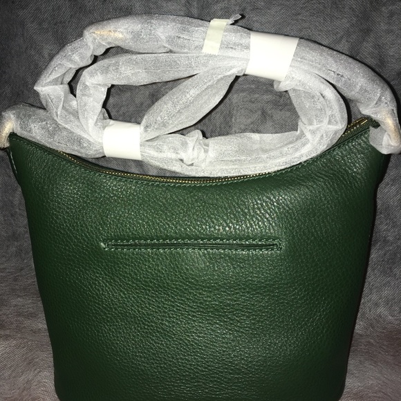 SOLD⭐️NEW⭐️ AUTHENTIC Michael Kors "Lipita" - Picture 3 of 5